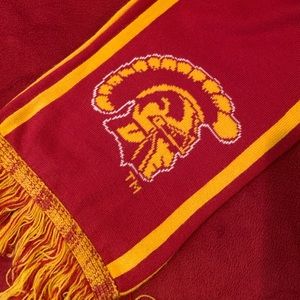 Logofit | USC Collegiate Scarf